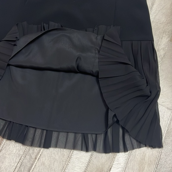 Cinq a Sept woman’s skirt - Picture 4 of 7